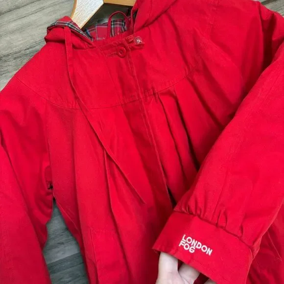 London Fog 7 Red Hooded Jacket Fleece Lined Classic Preppy Luxury Vintage Style
